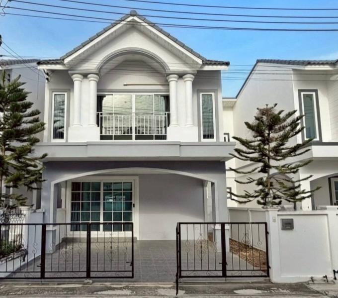 ขายบ้านแฝดหลังใหญ่ศรีราชา พิกัดหนองยายปู่38
