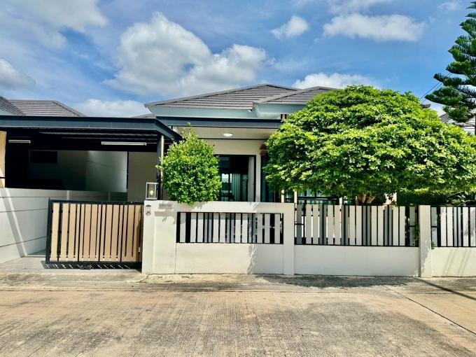 𝗩𝗶𝗹𝗹𝗮 𝗖𝗼𝗺𝗼 บ้านสวยมือ 1 